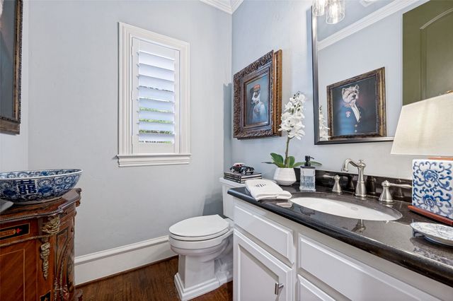 17254 Lechlade Lane, Dallas, TX 75252