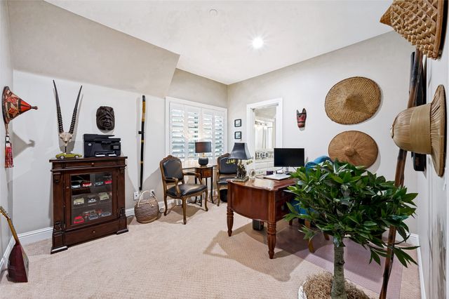 17254 Lechlade Lane, Dallas, TX 75252