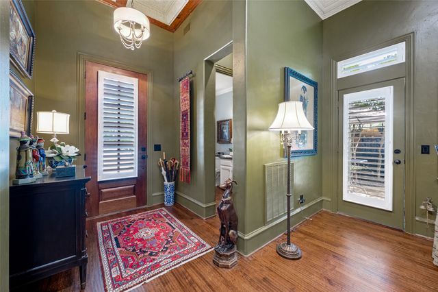 17254 Lechlade Lane, Dallas, TX 75252