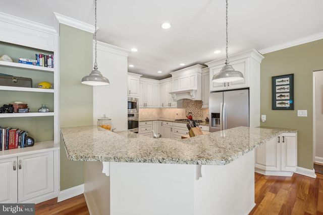 105 BERKSHIRE AVE, Linwood, NJ 08221