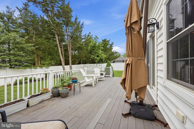 105 BERKSHIRE AVE, Linwood, NJ 08221