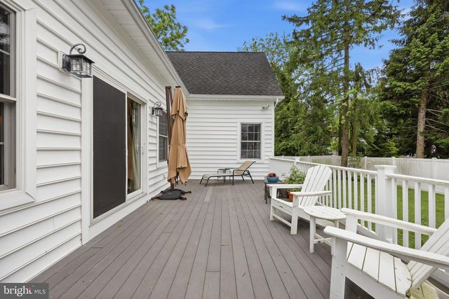 105 BERKSHIRE AVE, Linwood, NJ 08221