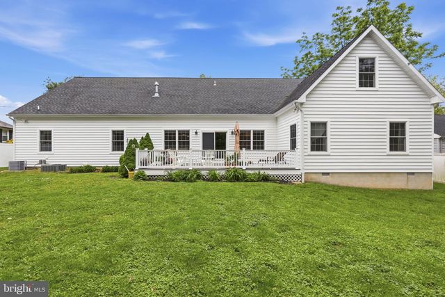 105 BERKSHIRE AVE, Linwood, NJ 08221