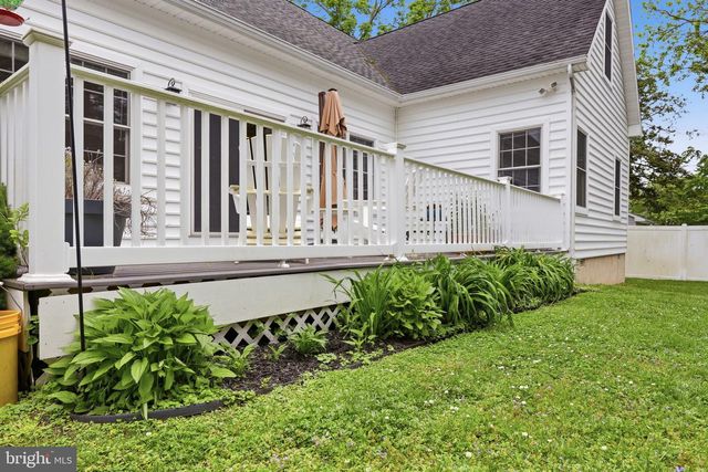 105 BERKSHIRE AVE, Linwood, NJ 08221