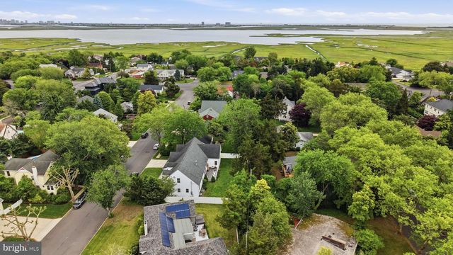 105 BERKSHIRE AVE, Linwood, NJ 08221