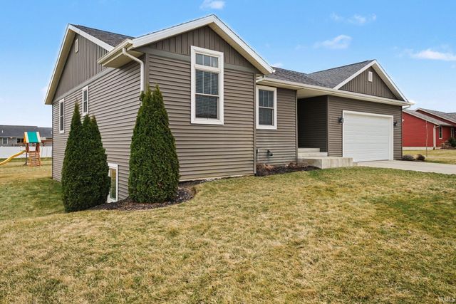 72300 Joseph Drive, Milford, IN 46542