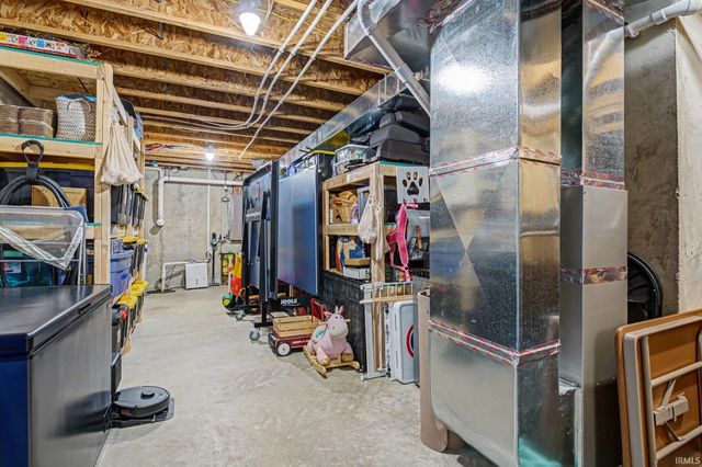 72300 Joseph Drive, Milford, IN 46542