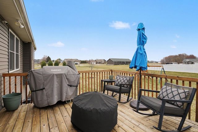 72300 Joseph Drive, Milford, IN 46542