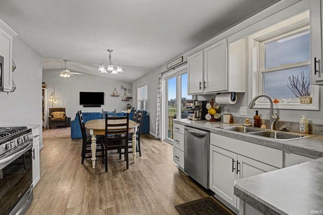 72300 Joseph Drive, Milford, IN 46542