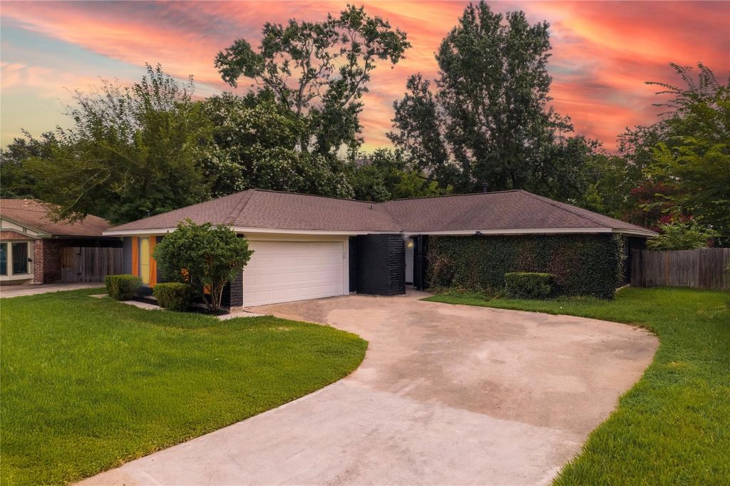 18022 Blundell Drive, Spring, TX 77388