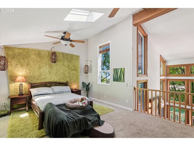 9535 Nw HARBOR Blvd, Portland, OR 97231