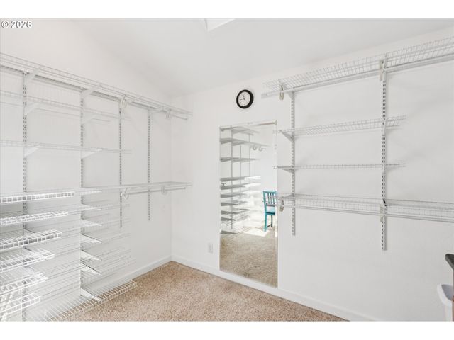 9535 Nw HARBOR Blvd, Portland, OR 97231