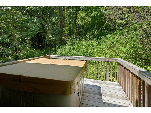 9535 Nw HARBOR Blvd, Portland, OR 97231