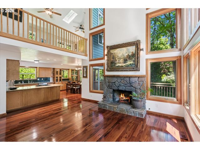 9535 Nw HARBOR Blvd, Portland, OR 97231