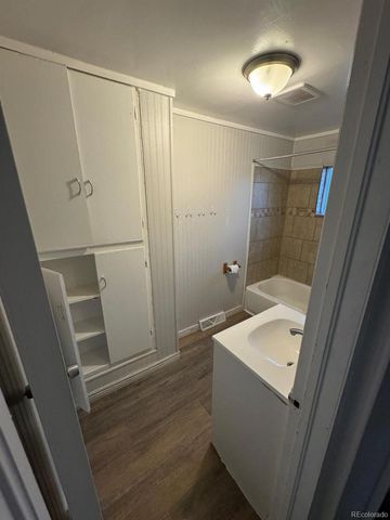 3333 W Center Avenue, Denver, CO 80219