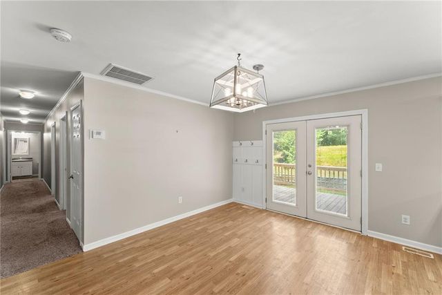 82 Bobbys Drive, Cleveland, GA 30528