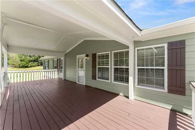 82 Bobbys Drive, Cleveland, GA 30528