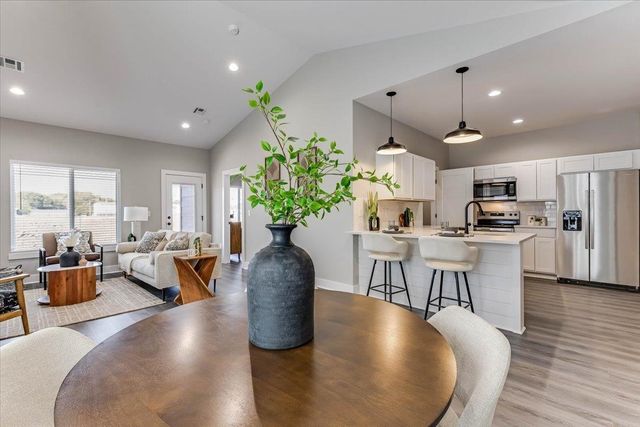 5165 N Sweetwater Road, Maize, KS 67101