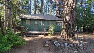 23821 Inspiration, Crestline, CA 92325
