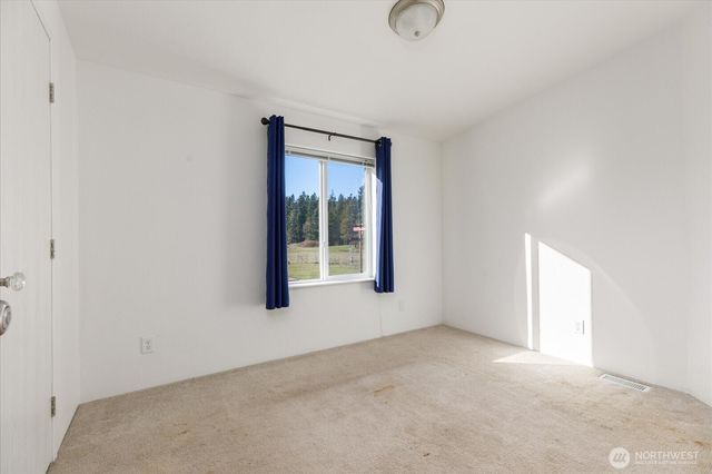 4522 Monkey Hill Road, Oak Harbor, WA 98277