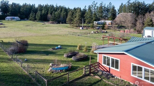 4522 Monkey Hill Road, Oak Harbor, WA 98277