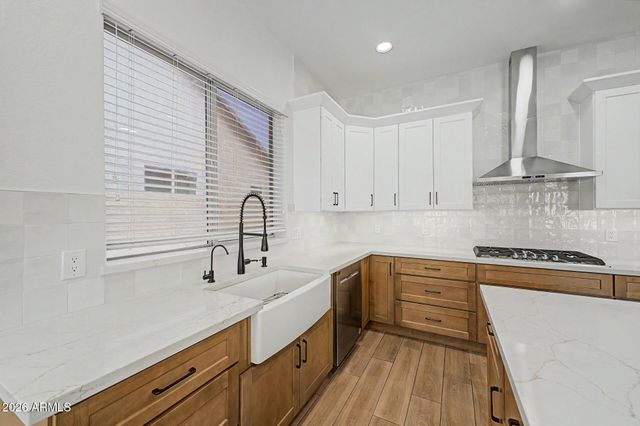 5081 S McClelland Drive, Chandler, AZ 85248