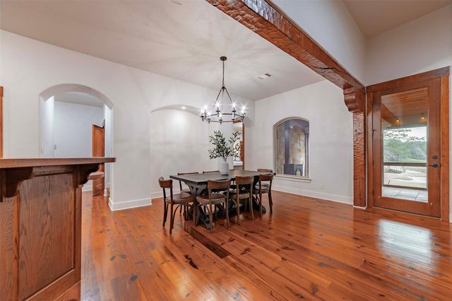 113 Comanche Agate, Horseshoe Bay, TX 78657