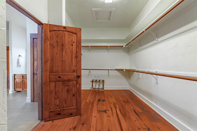 113 Comanche Agate, Horseshoe Bay, TX 78657