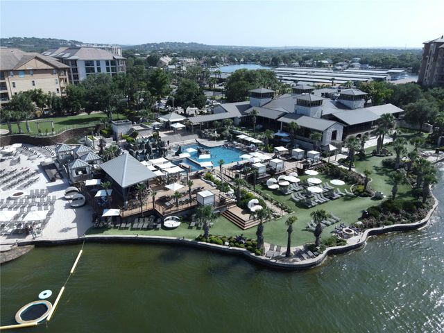 113 Comanche Agate, Horseshoe Bay, TX 78657