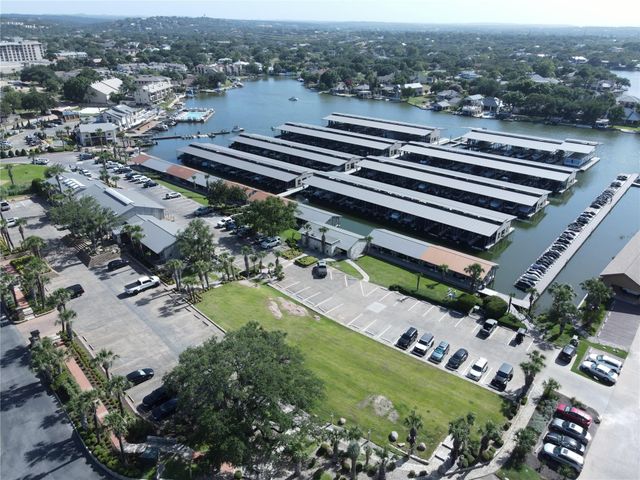 113 Comanche Agate, Horseshoe Bay, TX 78657