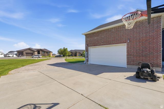 4023 W 2100 S, Taylor, UT 84401