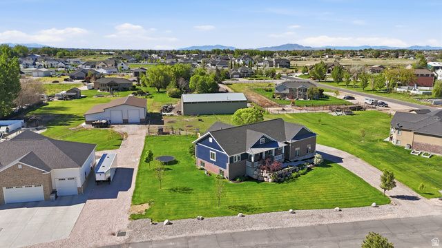 4023 W 2100 S, Taylor, UT 84401