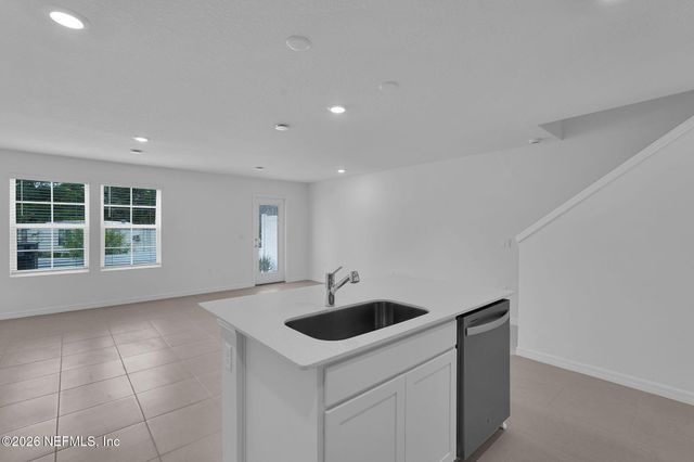 10134 WHISTLING PNE Court, Jacksonville, FL 32221