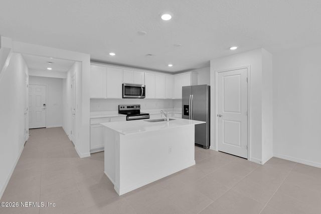 10134 WHISTLING PNE Court, Jacksonville, FL 32221