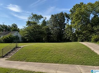 1215 41ST STREET, Birmingham, AL 35208