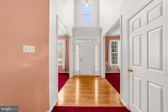 21 PEMBERTON LN, East Windsor, NJ 08520