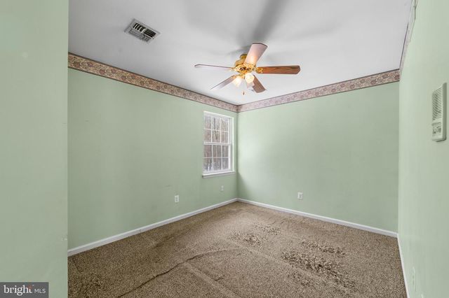 21 PEMBERTON LN, East Windsor, NJ 08520