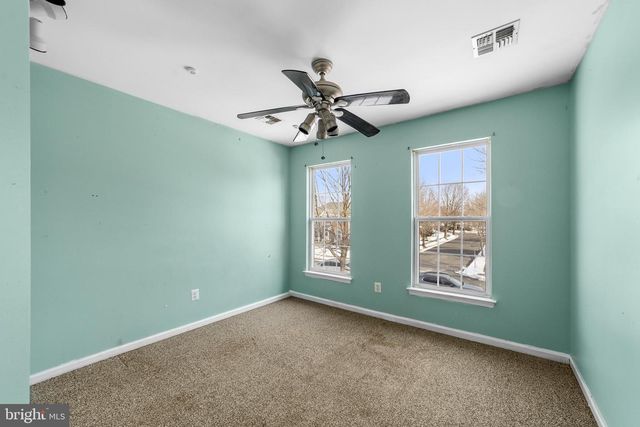 21 PEMBERTON LN, East Windsor, NJ 08520