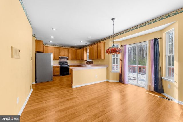 21 PEMBERTON LN, East Windsor, NJ 08520