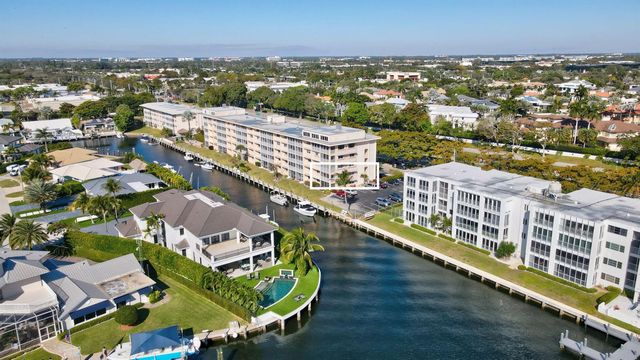 750 NE Spanish River Boulevard 201, Boca Raton, FL 33431