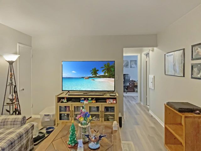 870 Perkins AVENUE, Waukesha, WI 53186