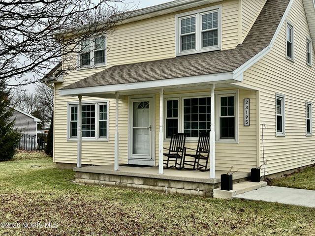 23195 W Centerfield Drive, Genoa, OH 43430