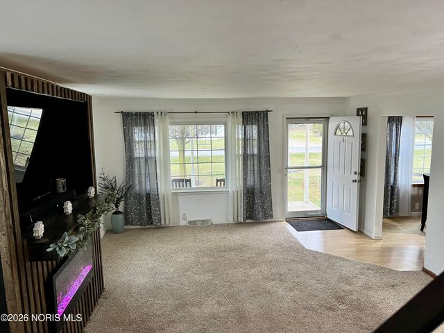 23195 W Centerfield Drive, Genoa, OH 43430