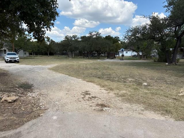 1325 Old Austin Rock RD, Round Rock, TX 78681