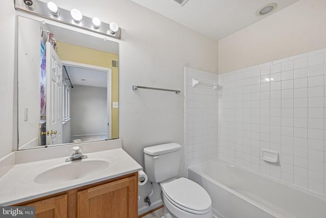 1724 EMORY ST, Frederick, MD 21701