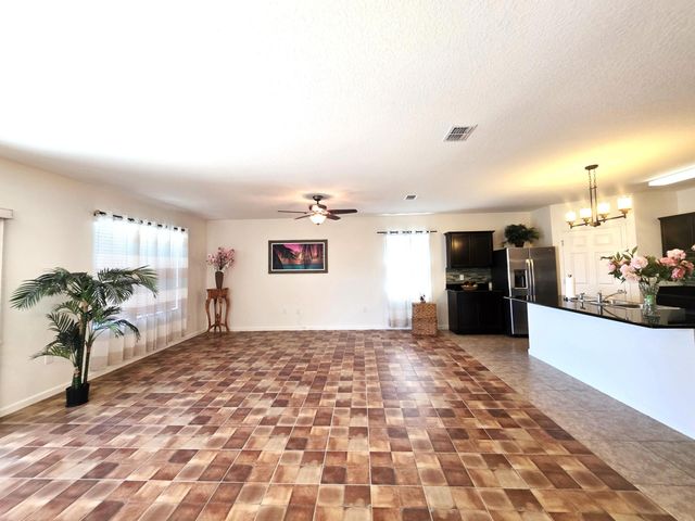 1440 Lexington Square SW, Vero Beach, FL 32962