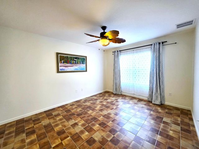 1440 Lexington Square SW, Vero Beach, FL 32962