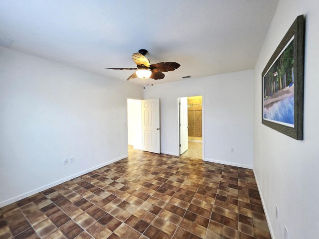 1440 Lexington Square SW, Vero Beach, FL 32962