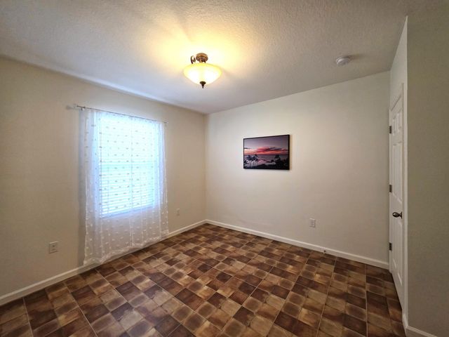 1440 Lexington Square SW, Vero Beach, FL 32962