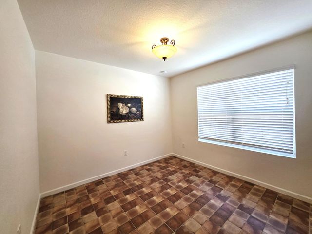 1440 Lexington Square SW, Vero Beach, FL 32962